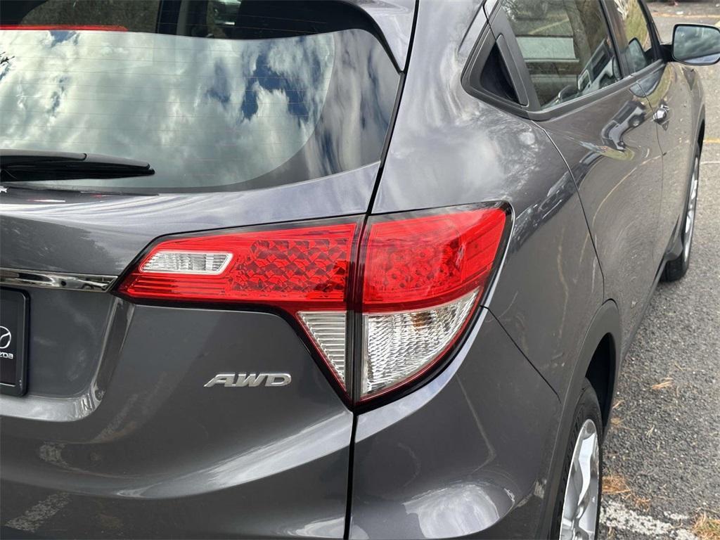 used 2022 Honda HR-V car, priced at $22,066