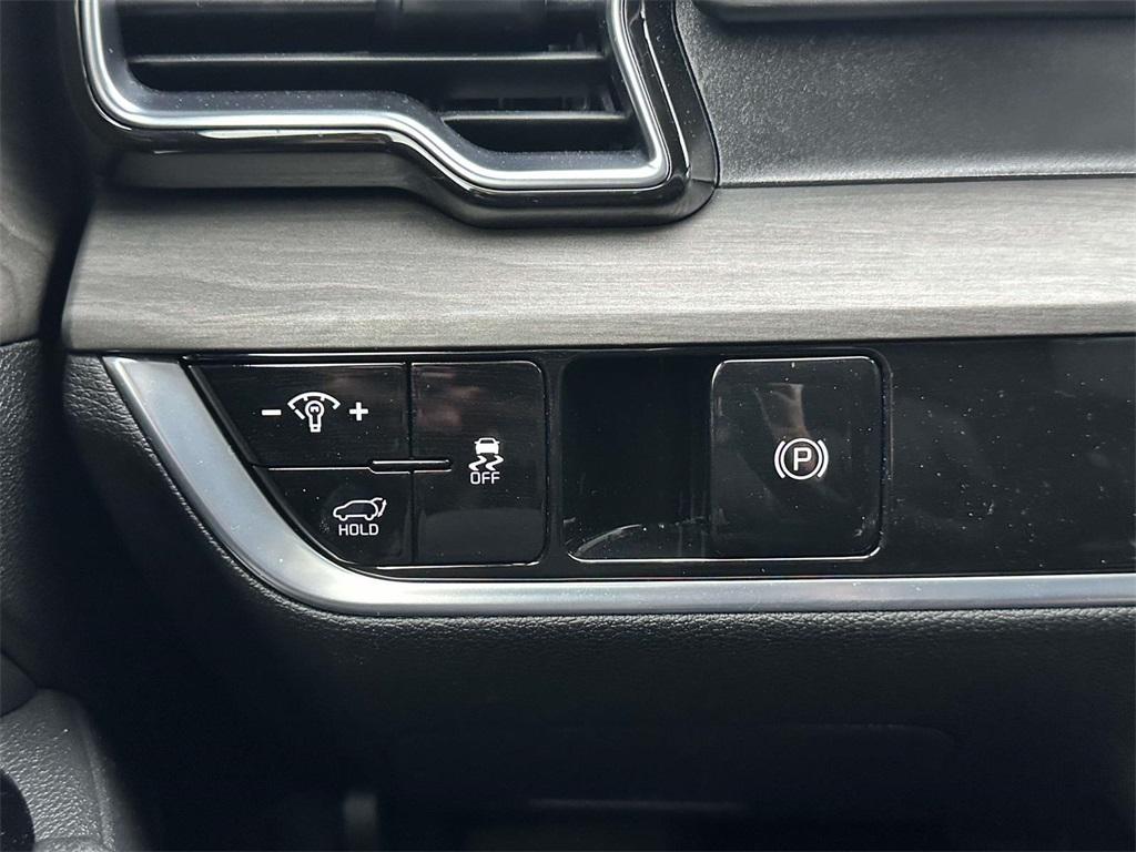 used 2023 Kia Sportage car, priced at $25,120