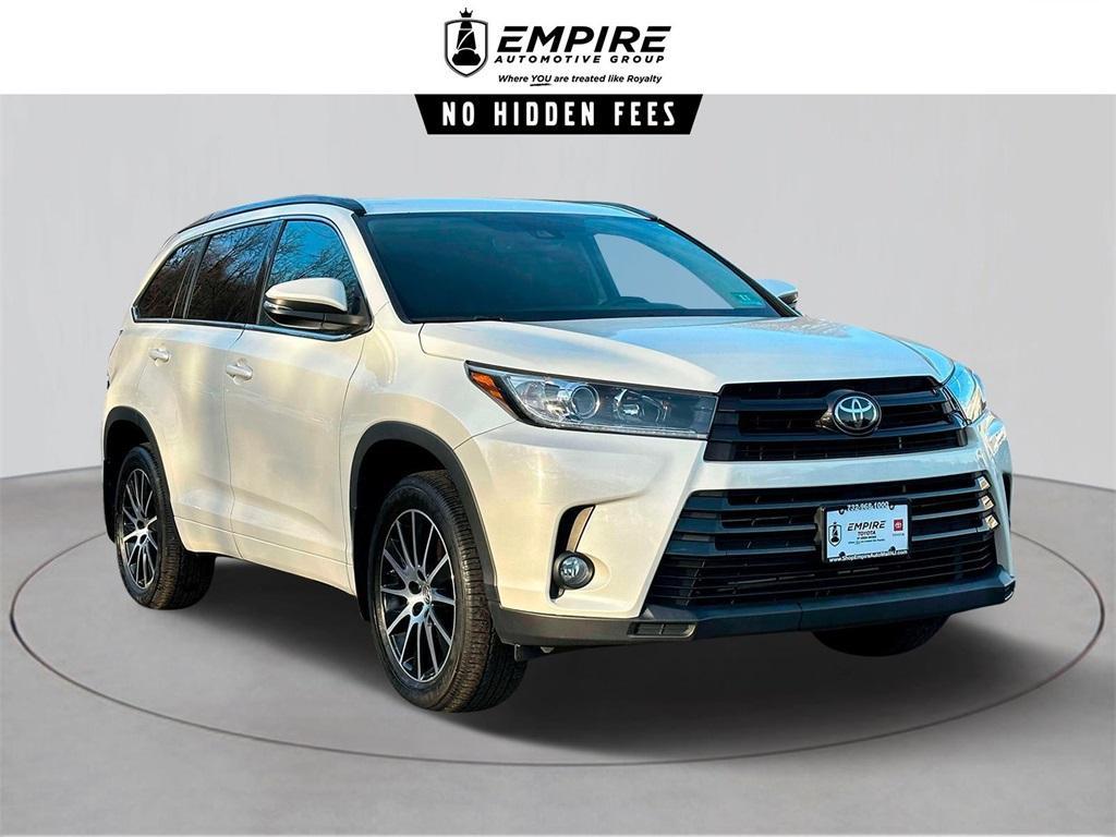 used 2018 Toyota Highlander car, priced at $23,900