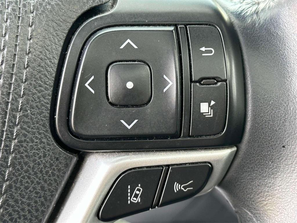 used 2017 Toyota Highlander car, priced at $22,996
