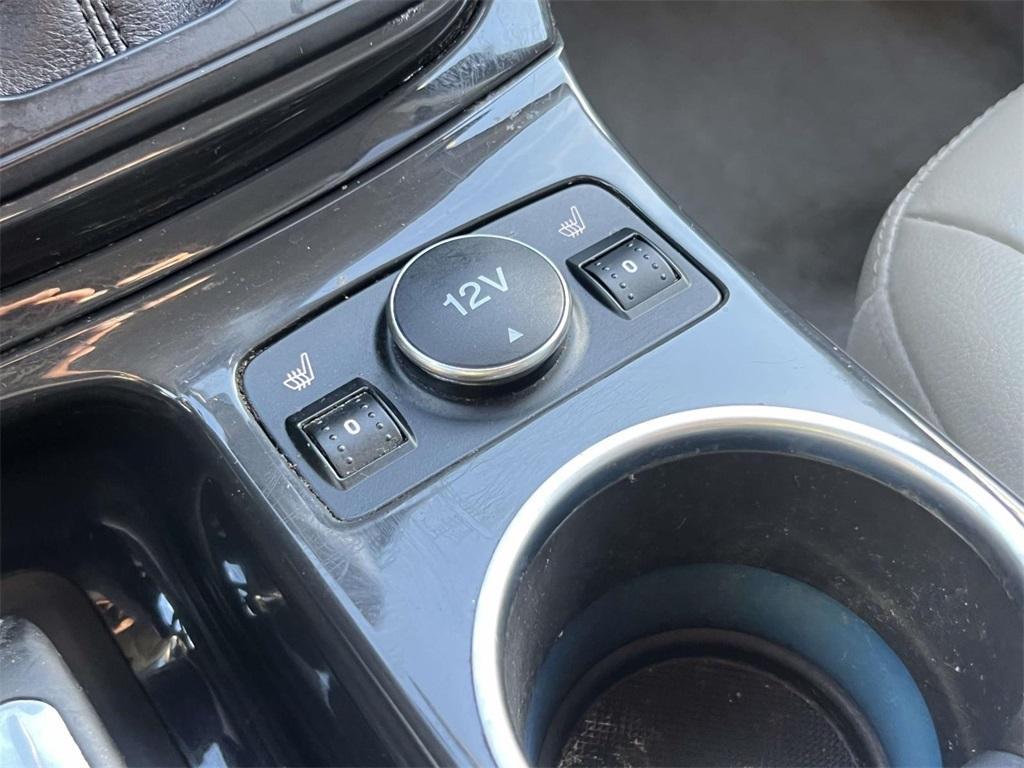 used 2015 Ford Escape car, priced at $7,605