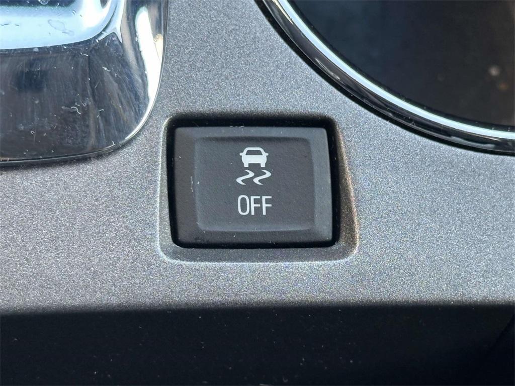 used 2013 Chevrolet Equinox car, priced at $7,793