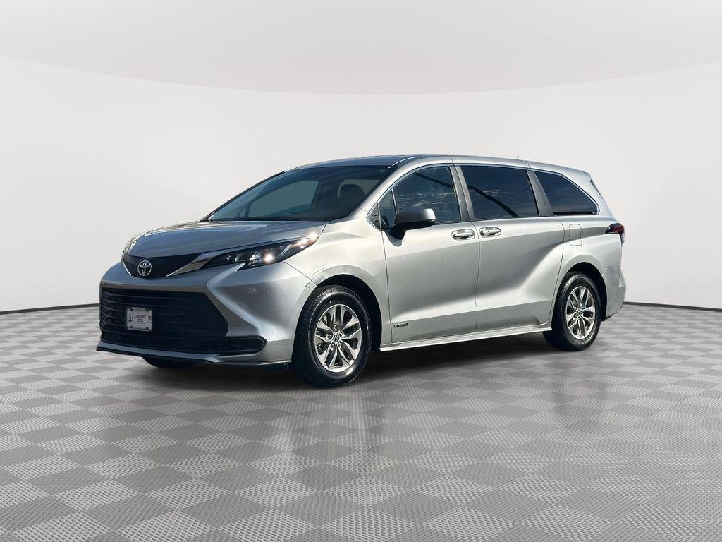 used 2021 Toyota Sienna car, priced at $29,352