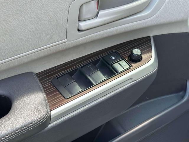 used 2021 Toyota Sienna car, priced at $29,748