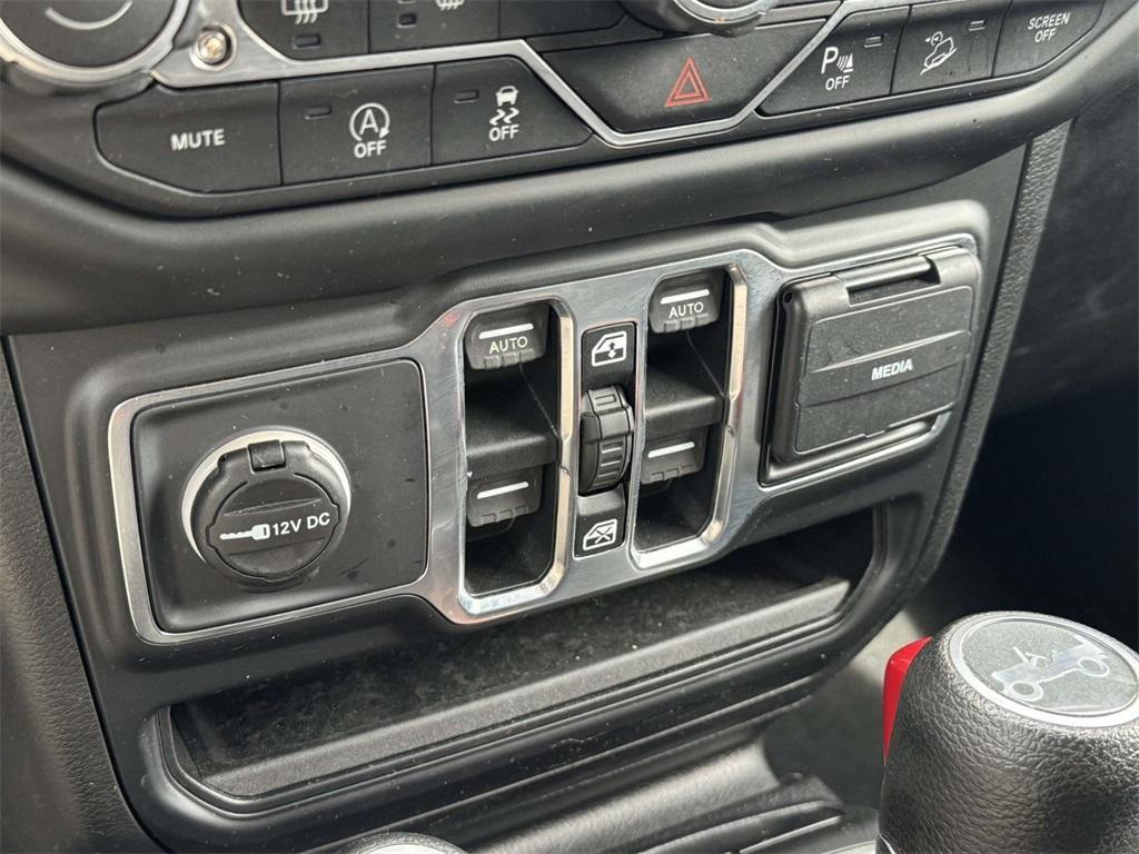 used 2018 Jeep Wrangler Unlimited car, priced at $20,295