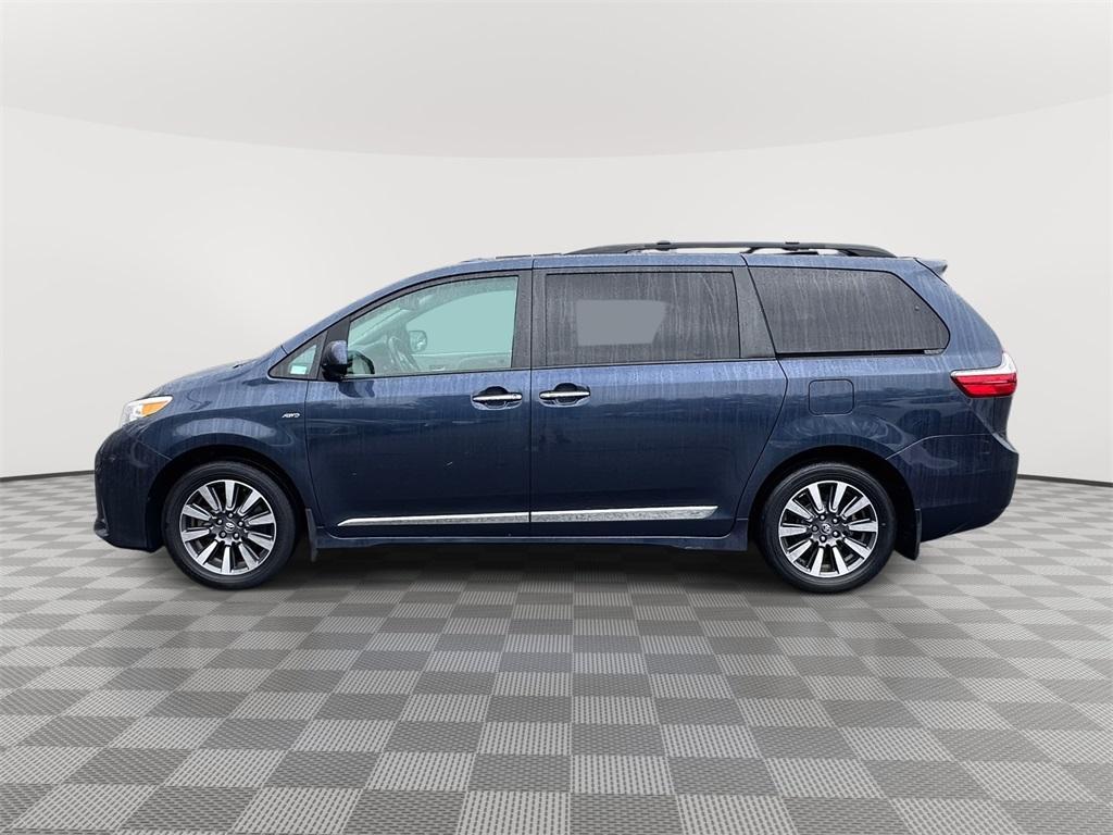 used 2018 Toyota Sienna car, priced at $29,630