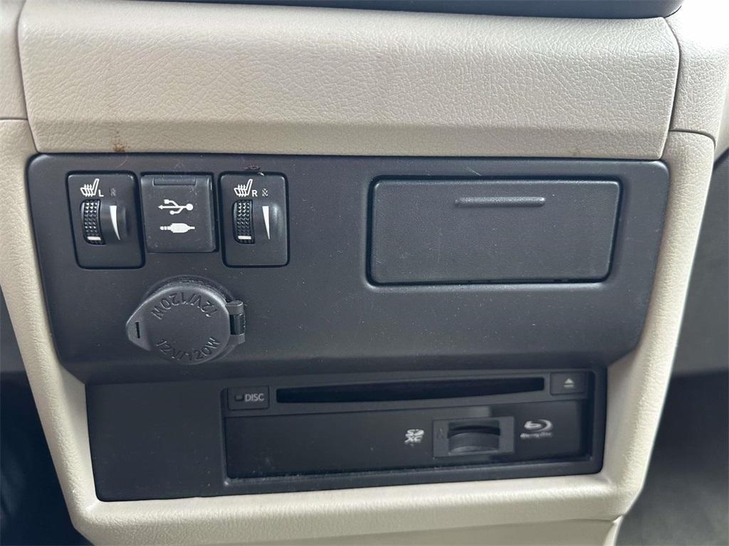 used 2018 Toyota Sienna car, priced at $29,630