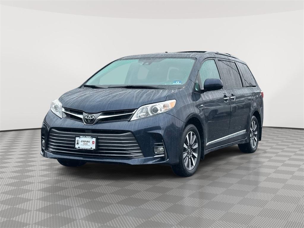 used 2018 Toyota Sienna car, priced at $29,630