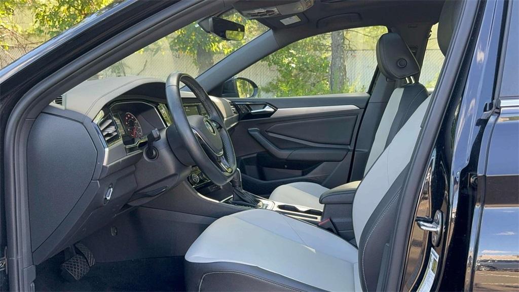 used 2021 Volkswagen Jetta car, priced at $19,292