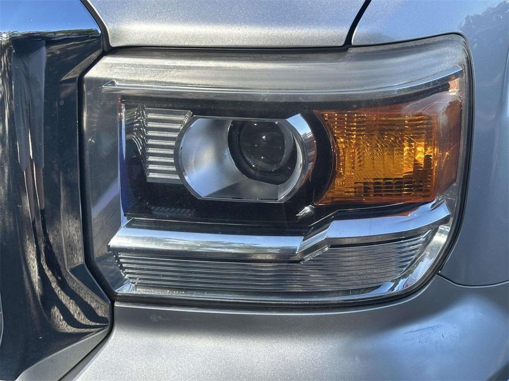 used 2014 GMC Sierra 1500 car, priced at $15,950