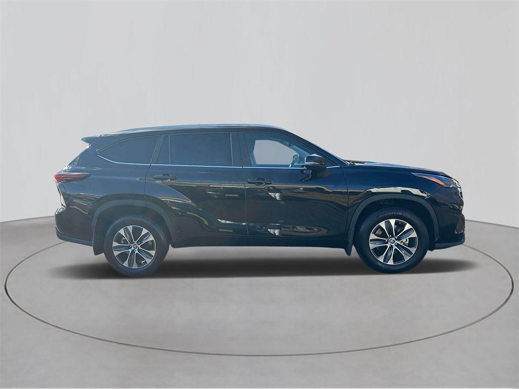 used 2024 Toyota Highlander car, priced at $43,131