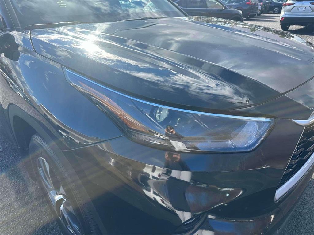 used 2024 Toyota Highlander car, priced at $43,131