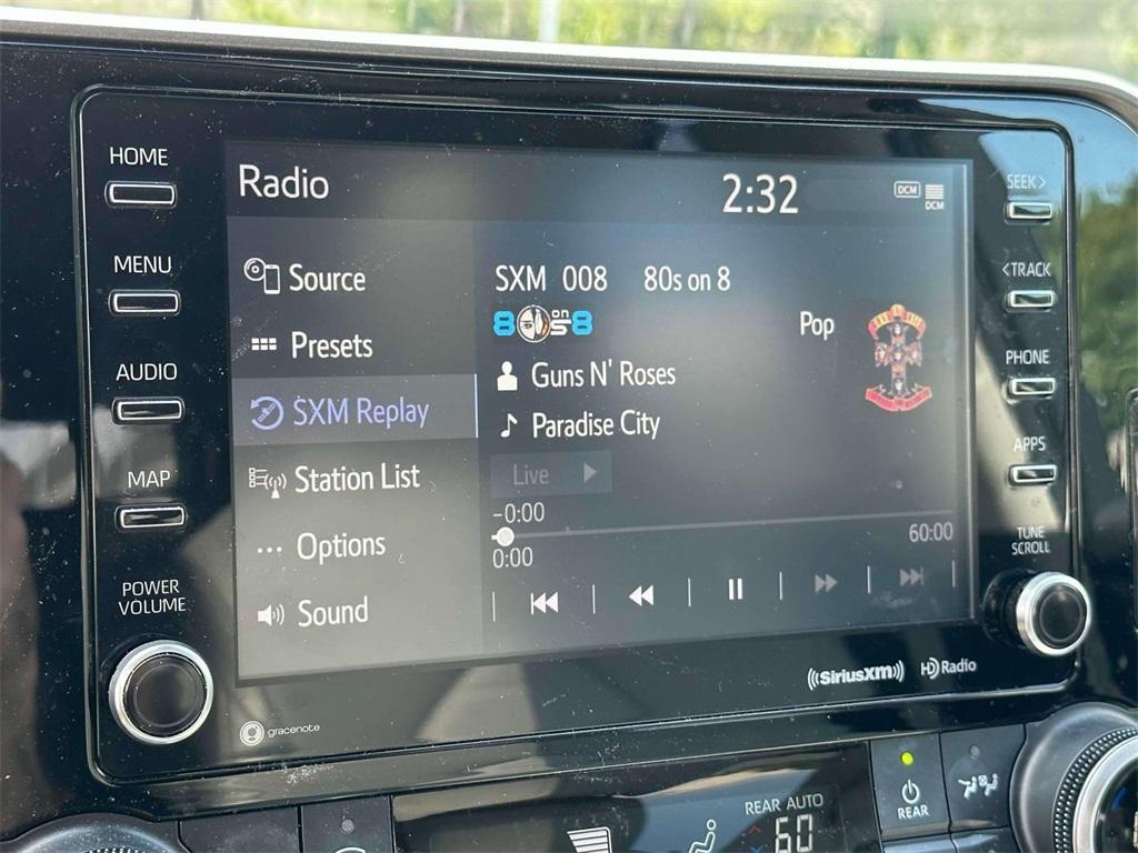 used 2021 Toyota Highlander car, priced at $33,399