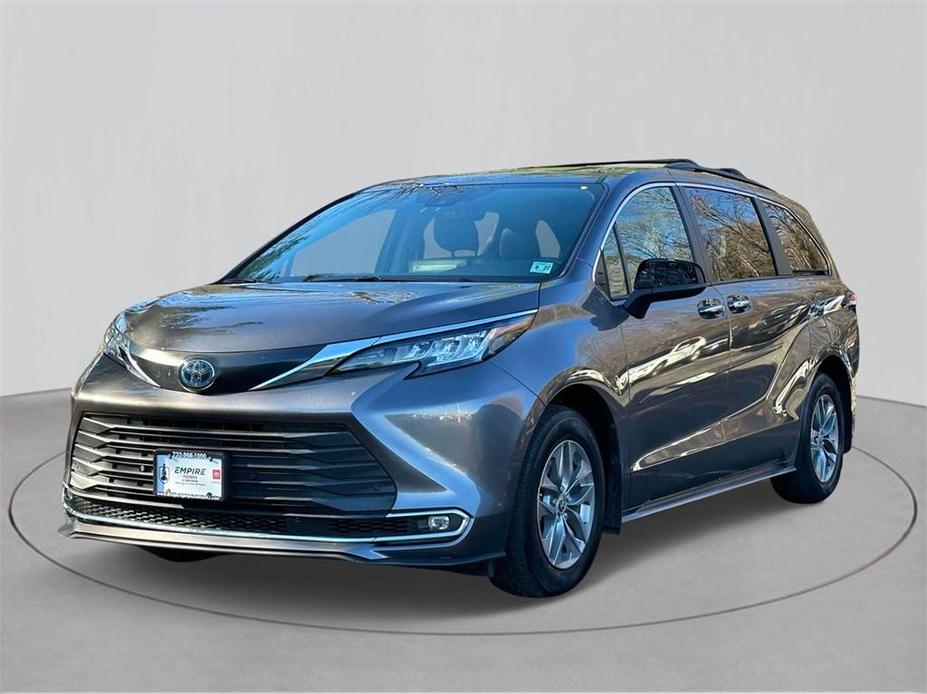 used 2022 Toyota Sienna car, priced at $41,977