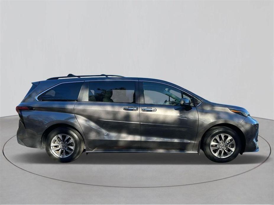 used 2022 Toyota Sienna car, priced at $41,977