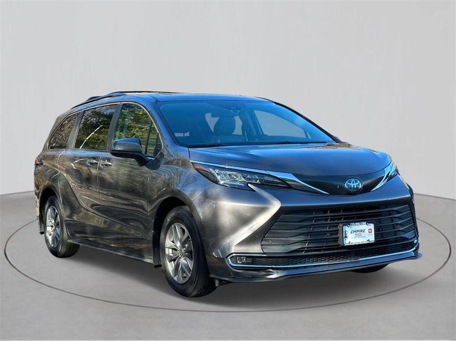 used 2022 Toyota Sienna car, priced at $41,977