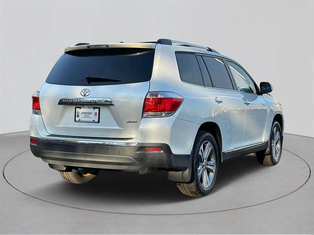 used 2011 Toyota Highlander car, priced at $13,999