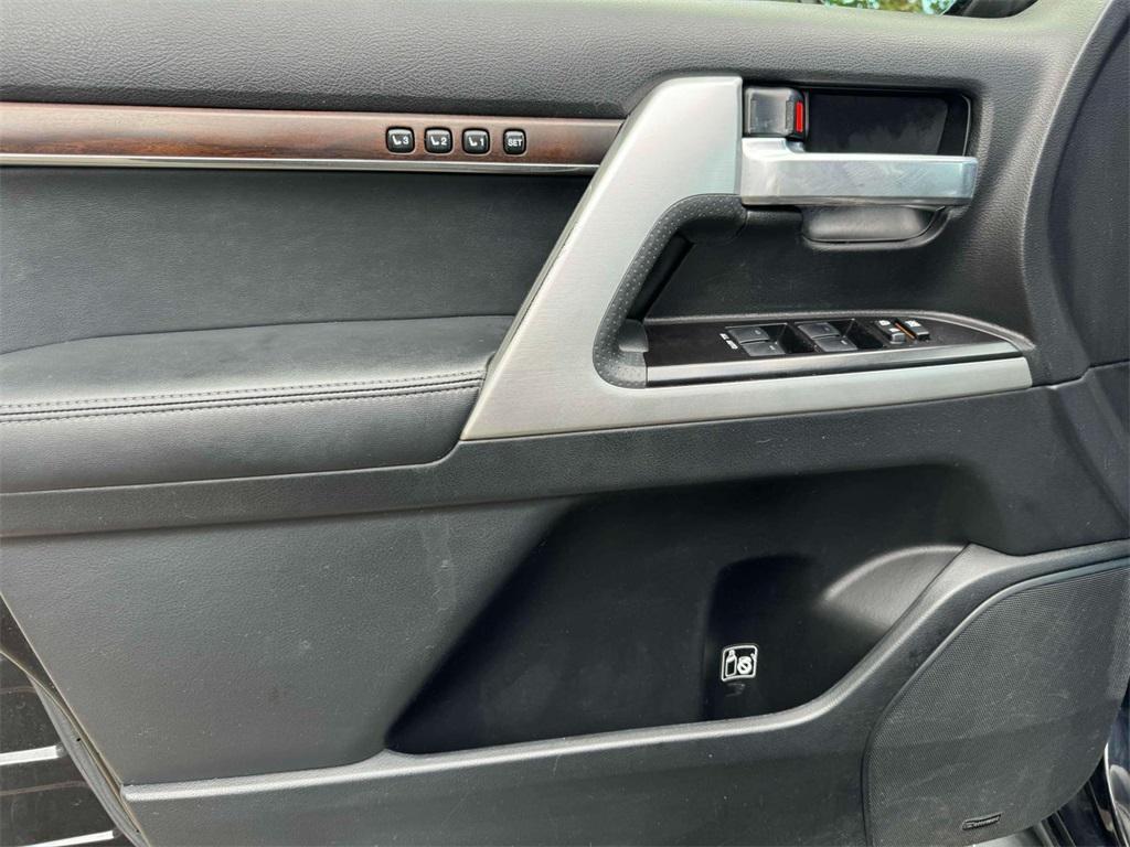 used 2018 Toyota Land Cruiser car, priced at $65,069