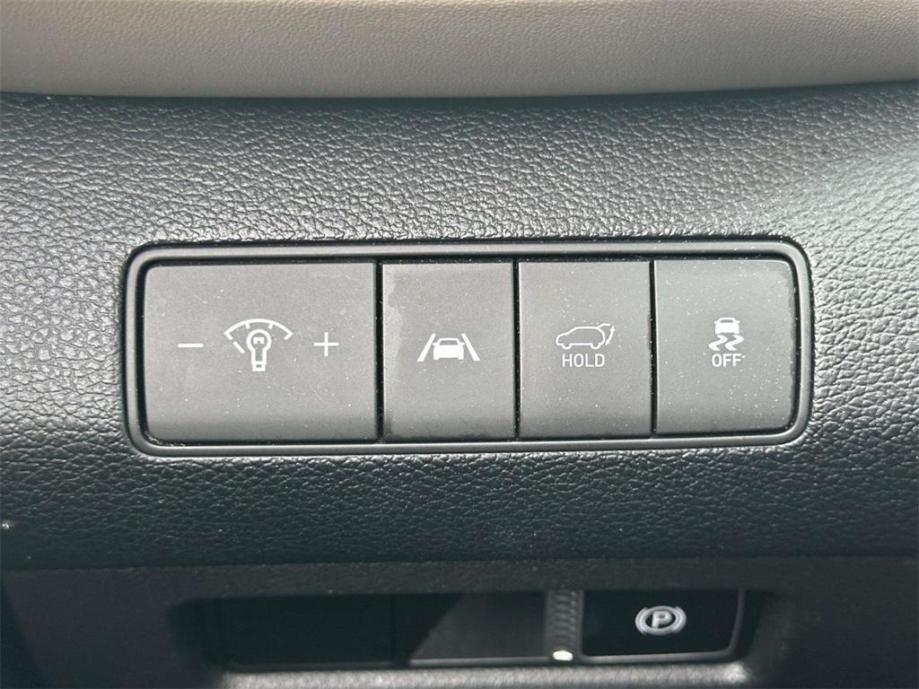 used 2023 Hyundai SANTA FE HEV car, priced at $19,078