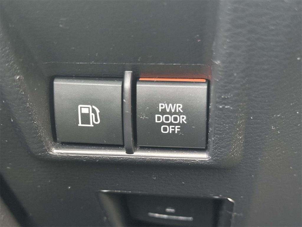 used 2025 Toyota Sienna car, priced at $40,295