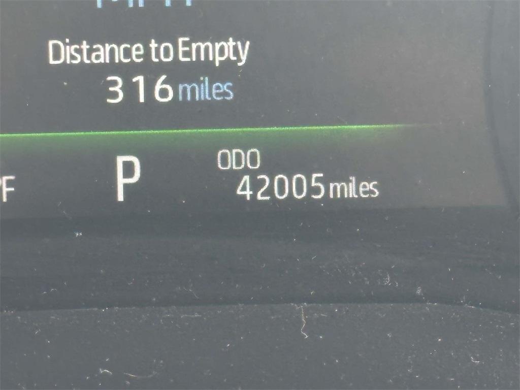 used 2025 Toyota Sienna car, priced at $40,295