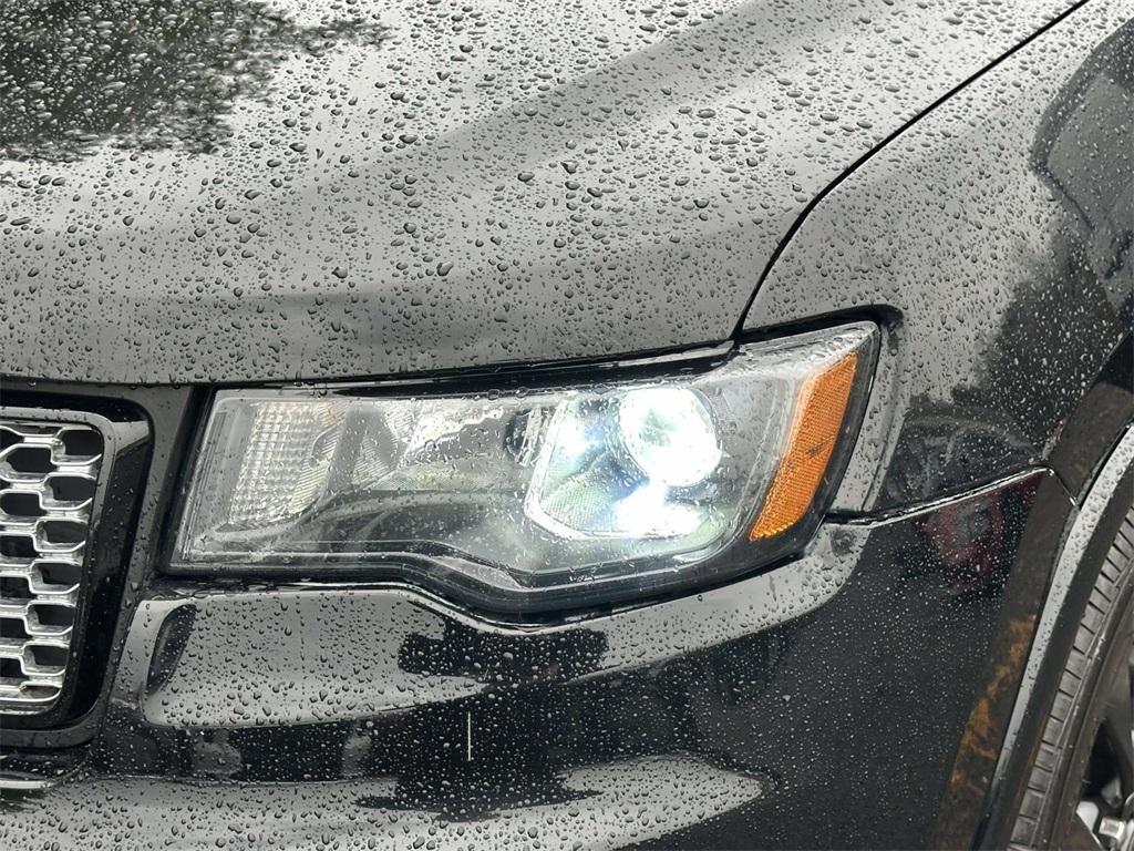 used 2019 Jeep Grand Cherokee car, priced at $18,200