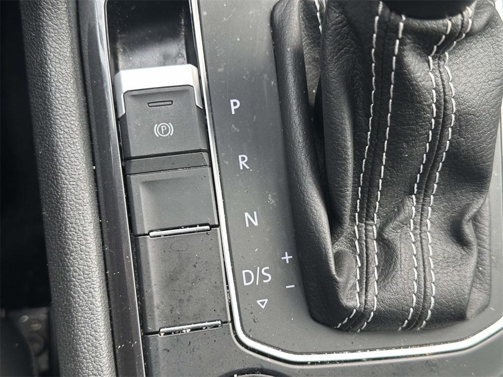 used 2021 Volkswagen Tiguan car, priced at $15,483