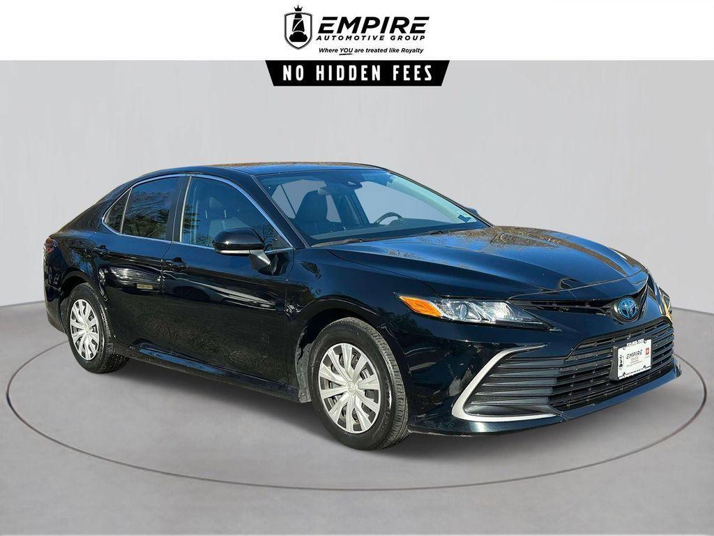 used 2022 Toyota Camry Hybrid car, priced at $25,485