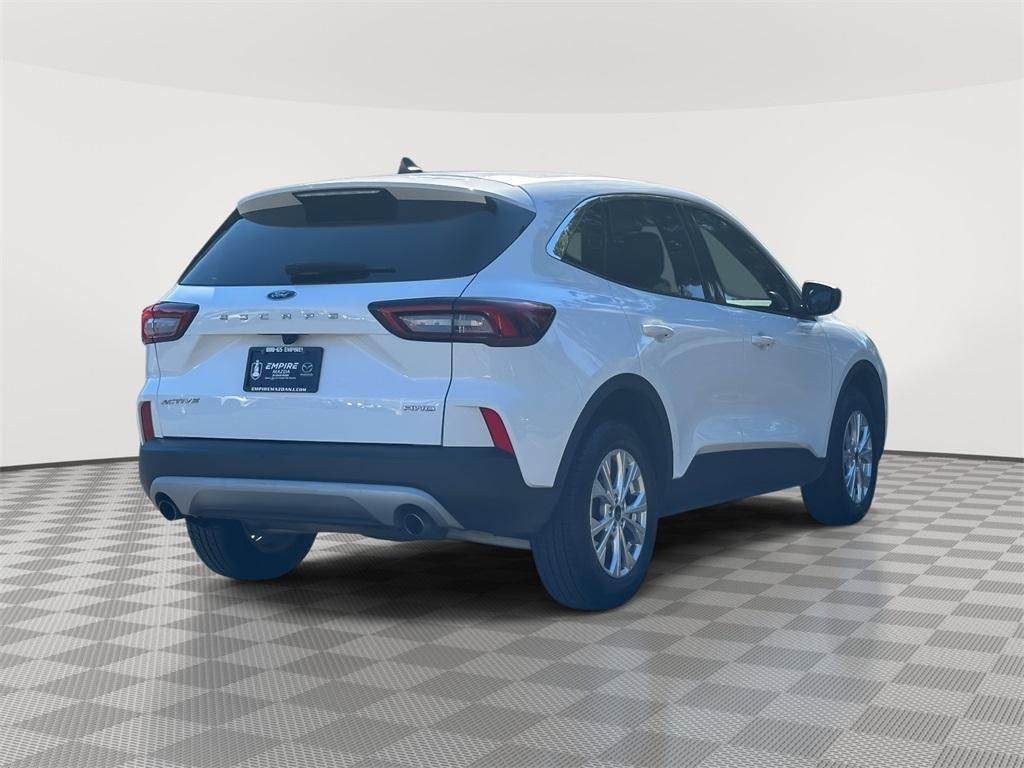 used 2023 Ford Escape car, priced at $17,617