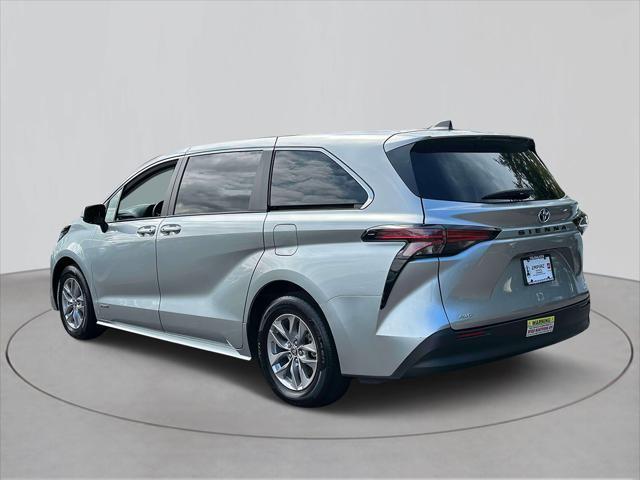 used 2021 Toyota Sienna car, priced at $39,084