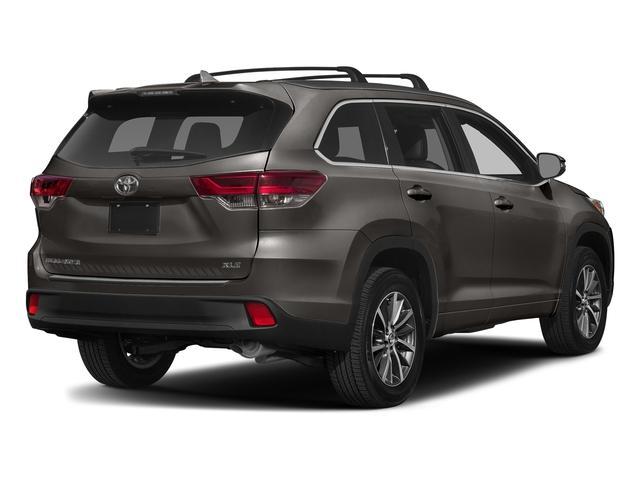 used 2018 Toyota Highlander car, priced at $26,704