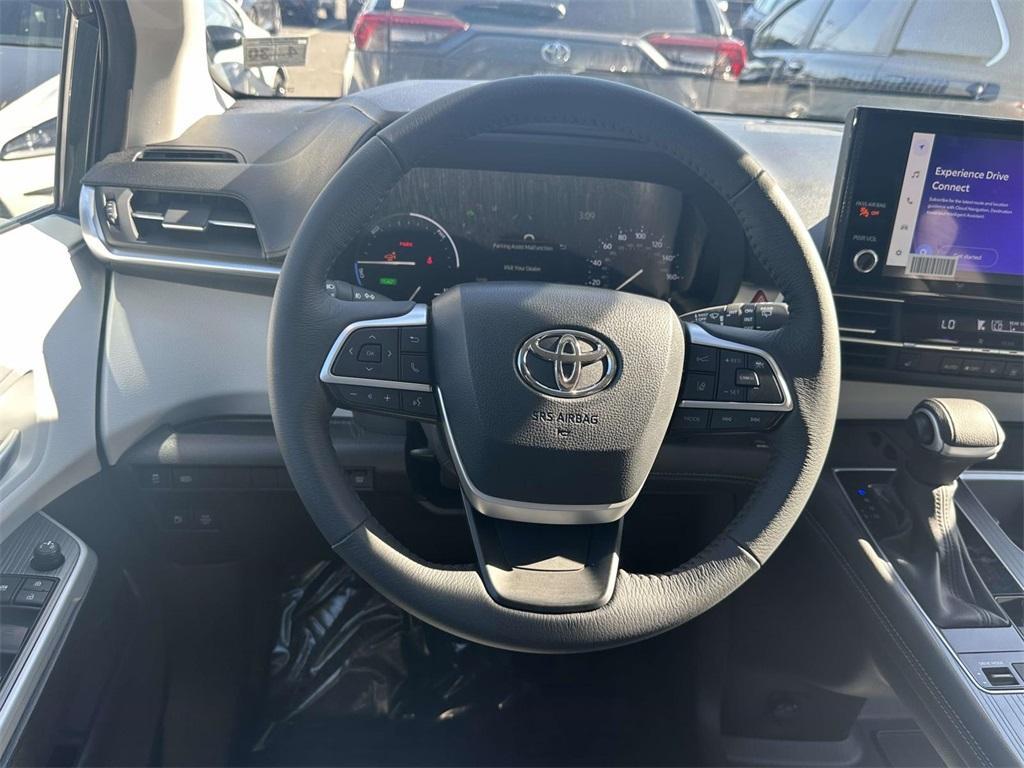 used 2025 Toyota Sienna car, priced at $45,437