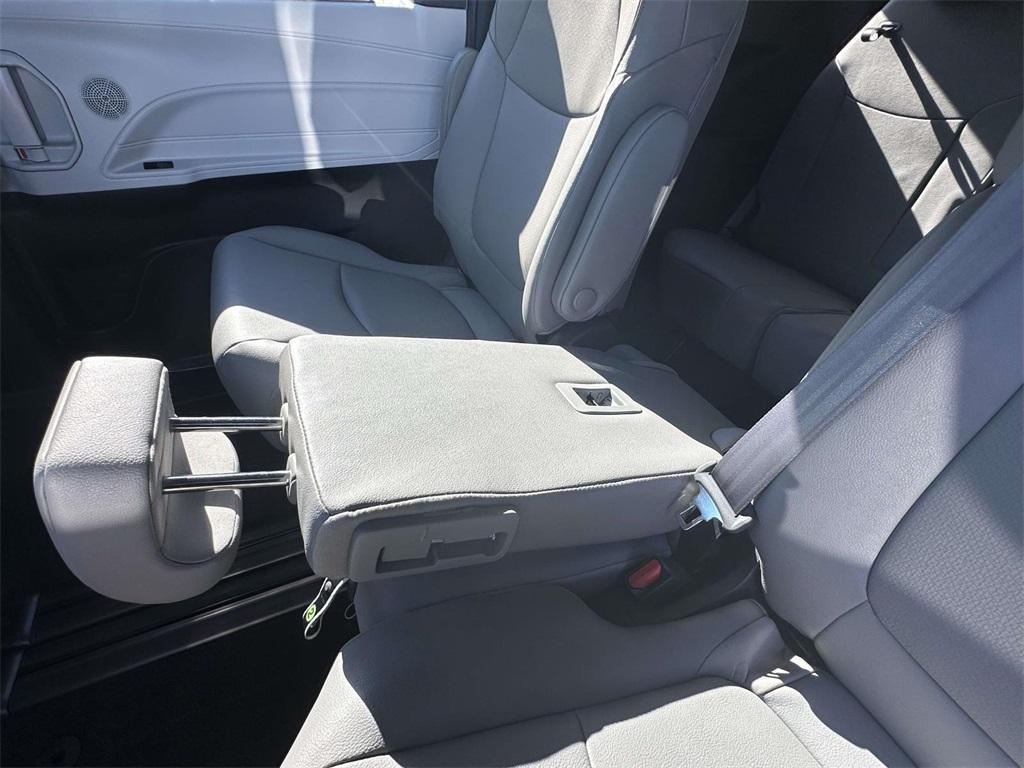 used 2025 Toyota Sienna car, priced at $45,437