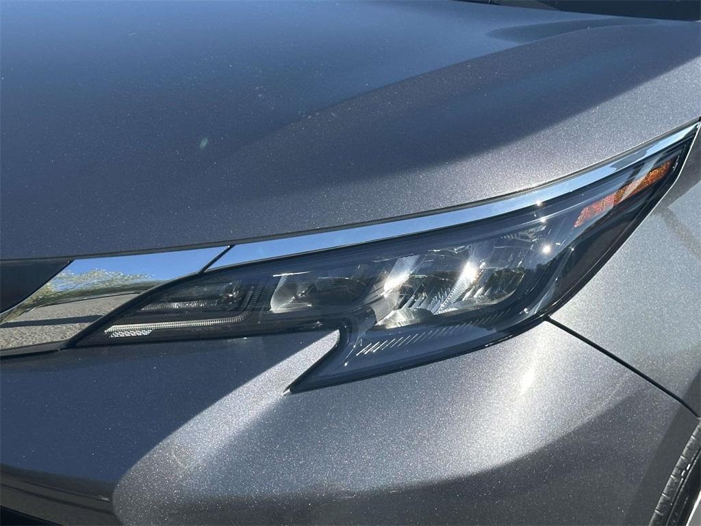 used 2025 Toyota Sienna car, priced at $45,437