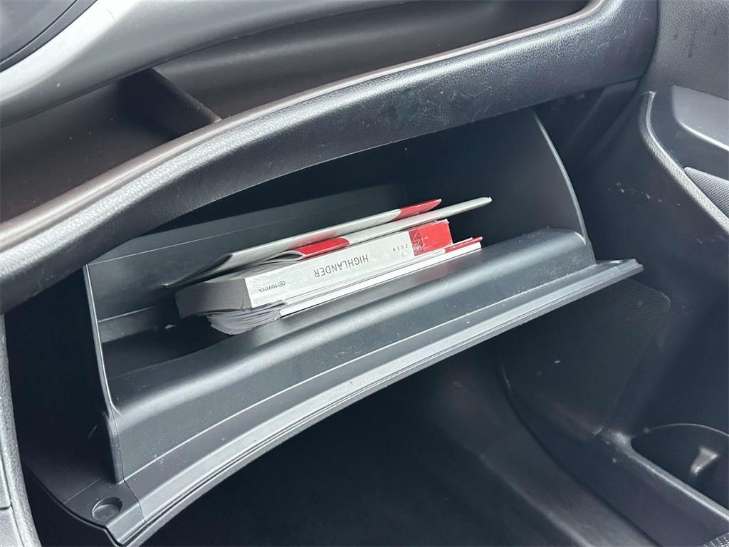 used 2019 Toyota Highlander car, priced at $15,921