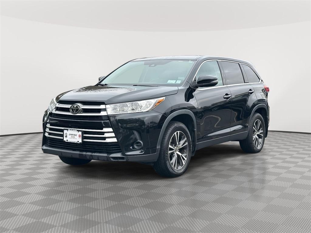 used 2019 Toyota Highlander car, priced at $15,921