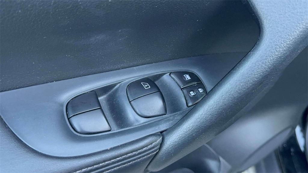 used 2020 Nissan Rogue car, priced at $16,259