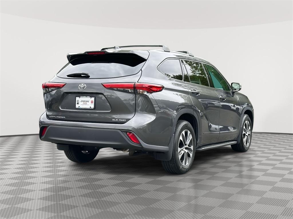 used 2022 Toyota Highlander car, priced at $37,750
