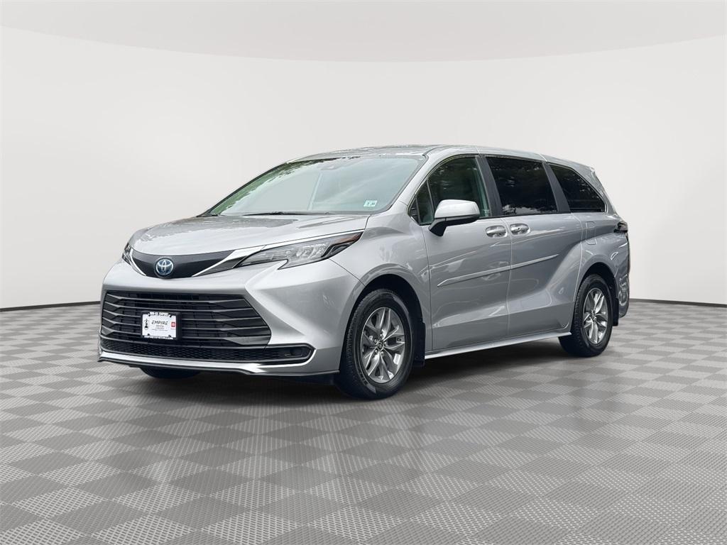 used 2025 Toyota Sienna car, priced at $44,954