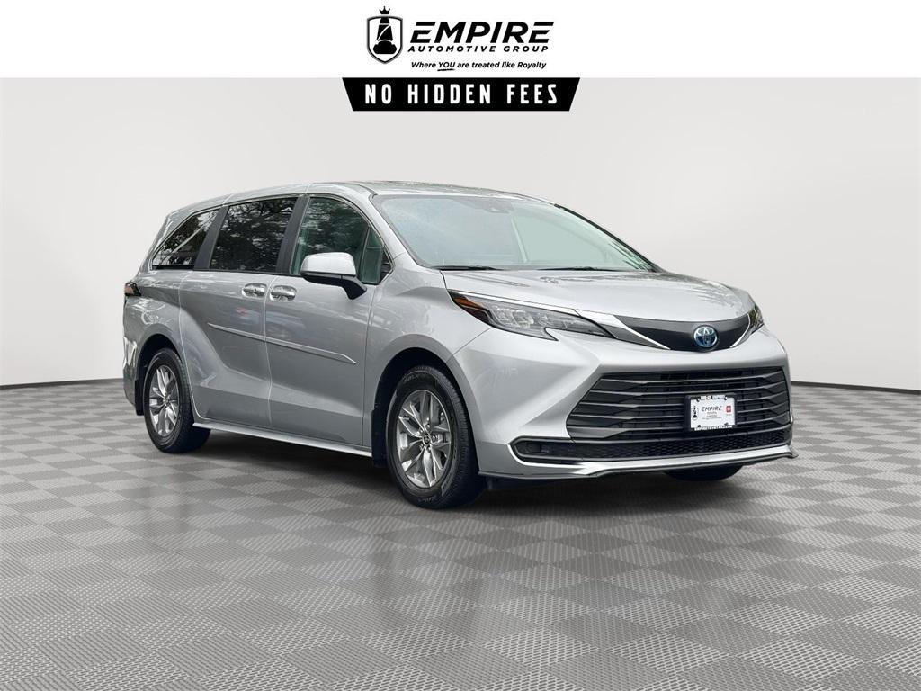 used 2025 Toyota Sienna car, priced at $44,954
