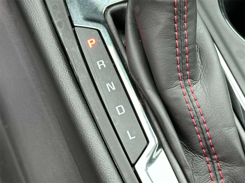 used 2022 Chevrolet Equinox car, priced at $21,500