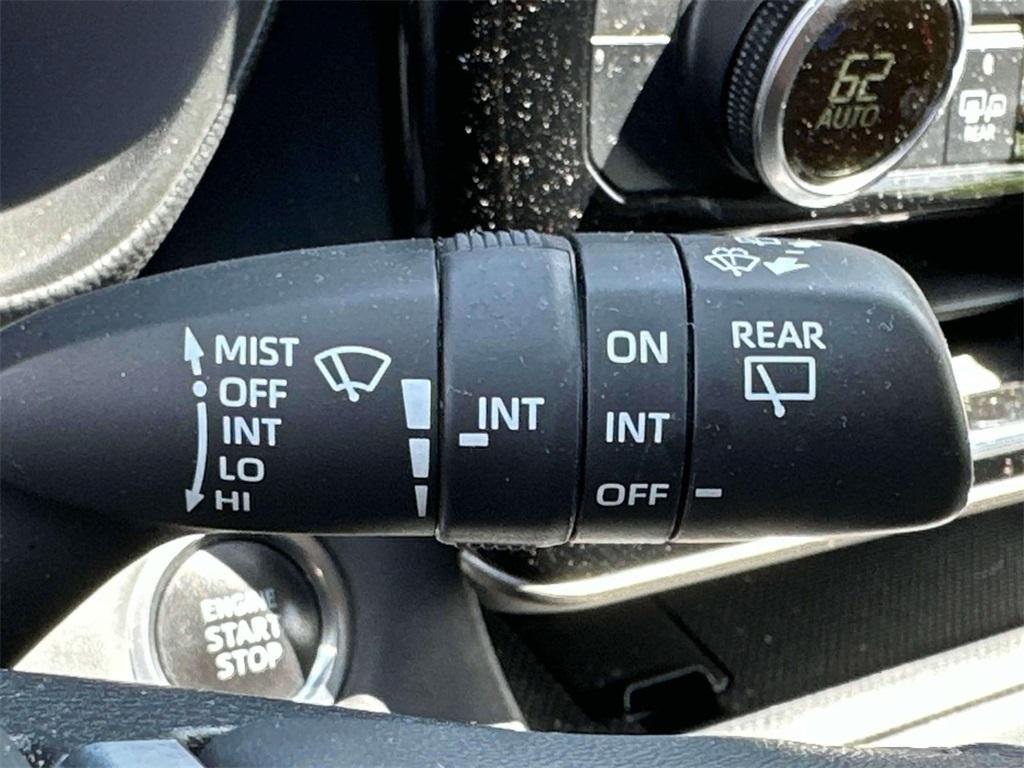 used 2020 Toyota Highlander car, priced at $23,850