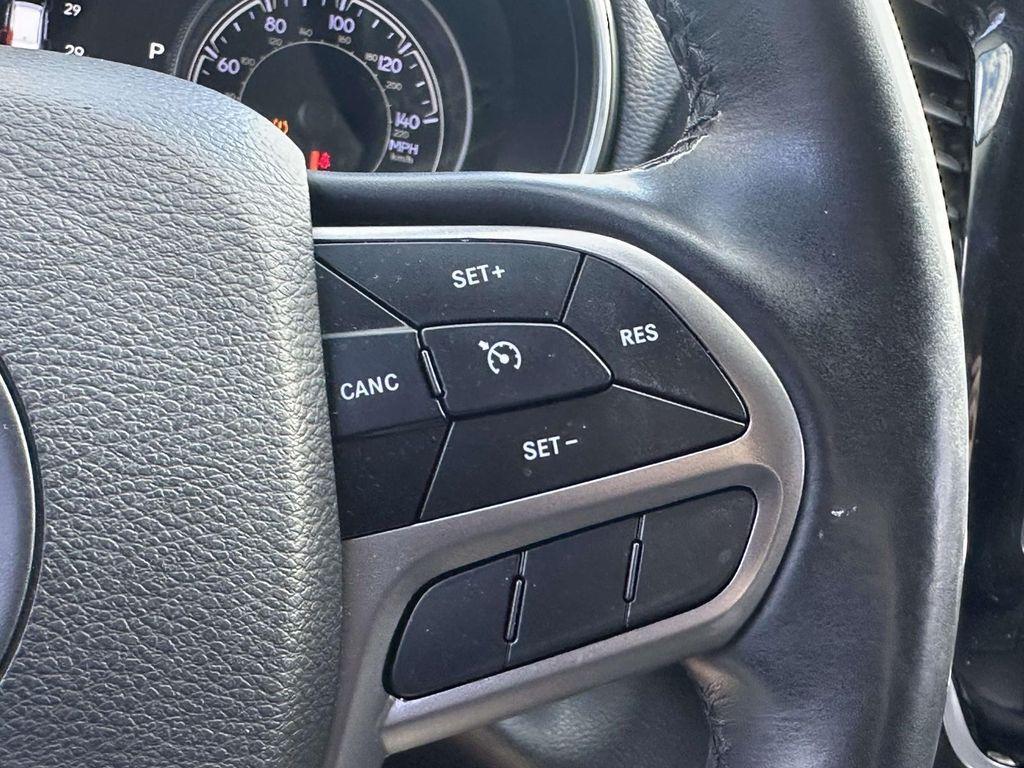 used 2019 Jeep Cherokee car, priced at $12,758