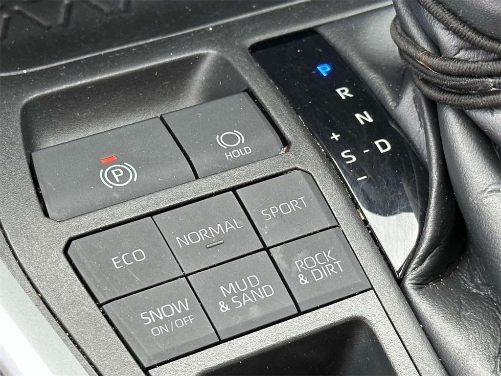 used 2021 Toyota RAV4 car, priced at $26,676