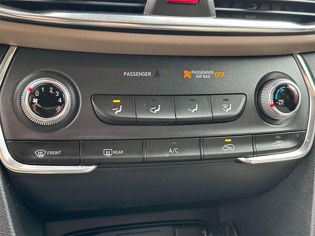 used 2020 Hyundai Santa Fe car, priced at $20,895