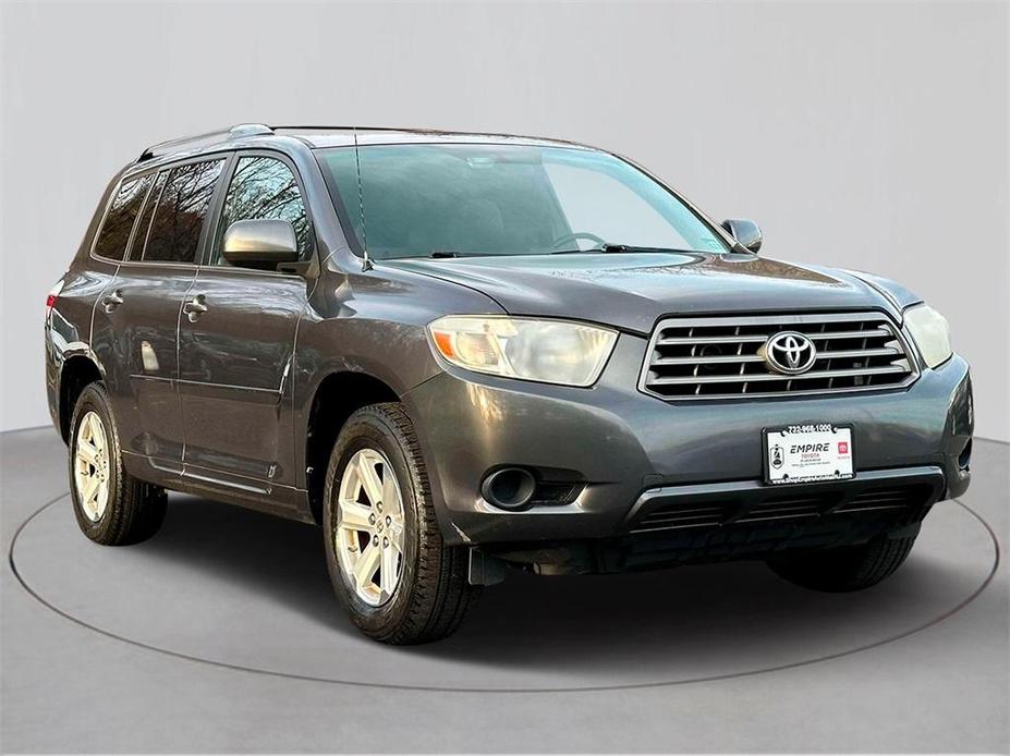 used 2010 Toyota Highlander car, priced at $9,842