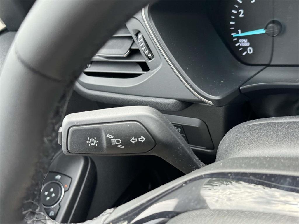 used 2022 Ford Escape car, priced at $22,484