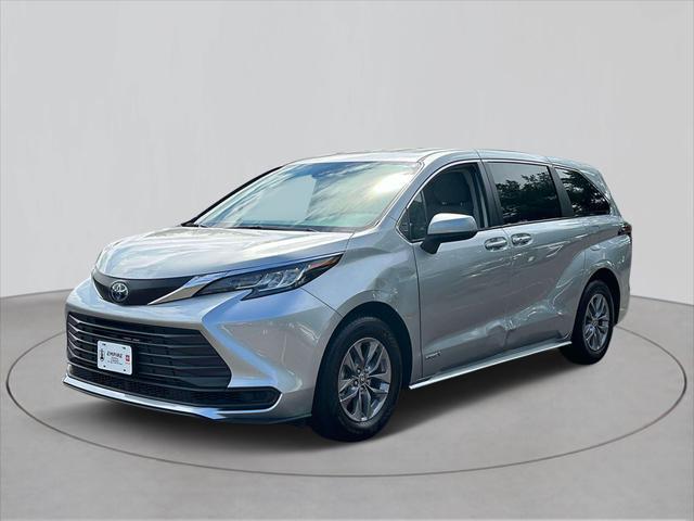 used 2021 Toyota Sienna car, priced at $38,531