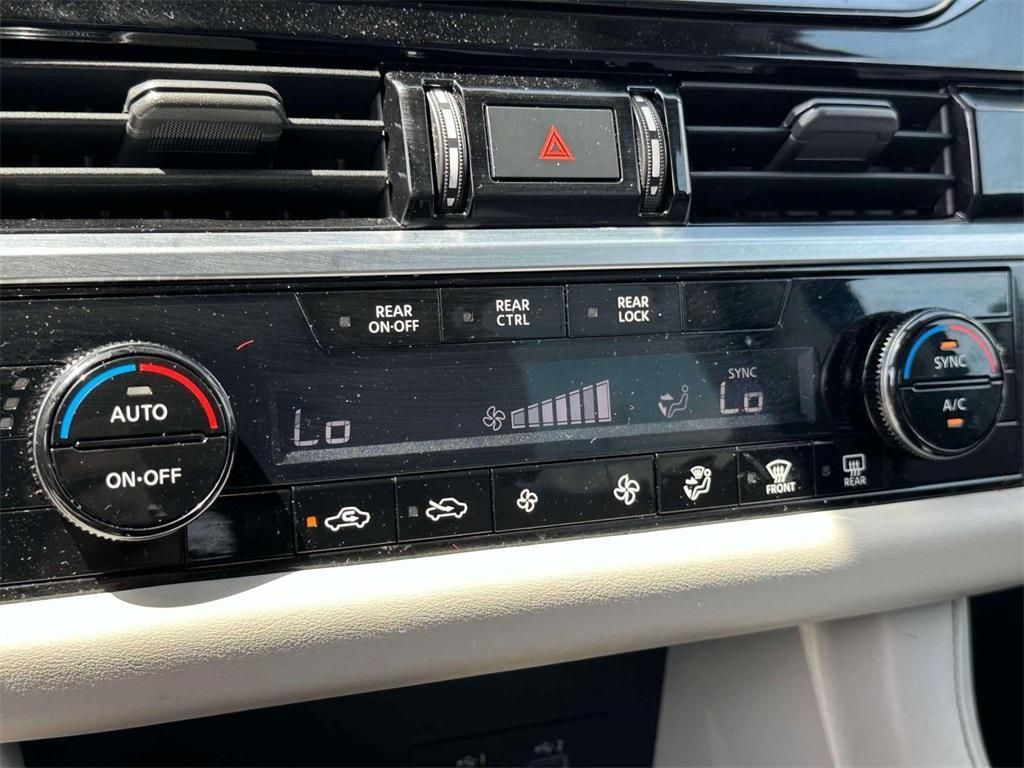 used 2022 Nissan Pathfinder car, priced at $23,939