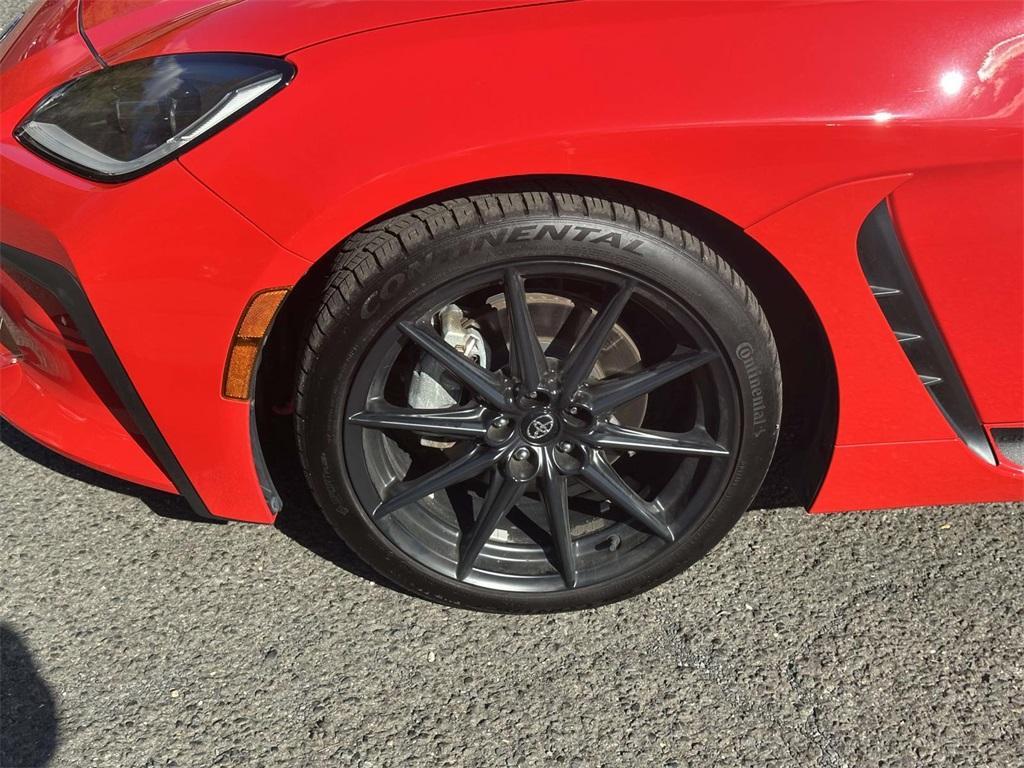 used 2023 Toyota GR86 car, priced at $30,411